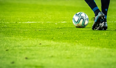 قرعةربعالنهائيلدوريأبطالأوروبا2025مواجهاتناريةتنتظرعشاقكرةالقدم