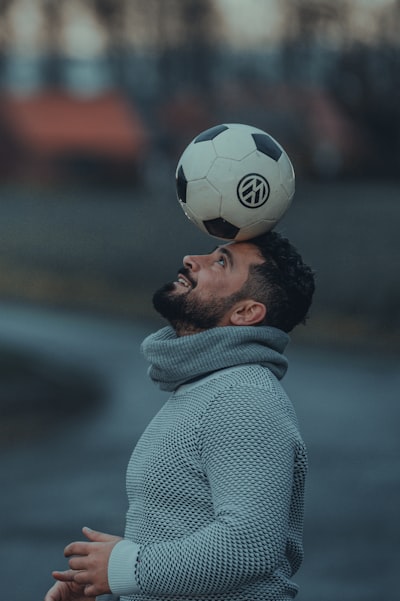 جدول الترتيب الدوري روشندليلك الشامل لفهم ترتيب الفرق في البطولات الرياضية